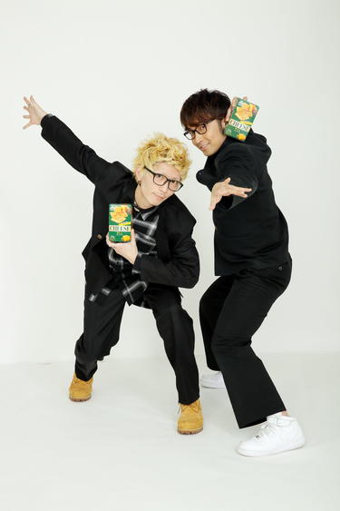 よしもとニュースセンター : エグスプロージョンが踊る『チーズパイの