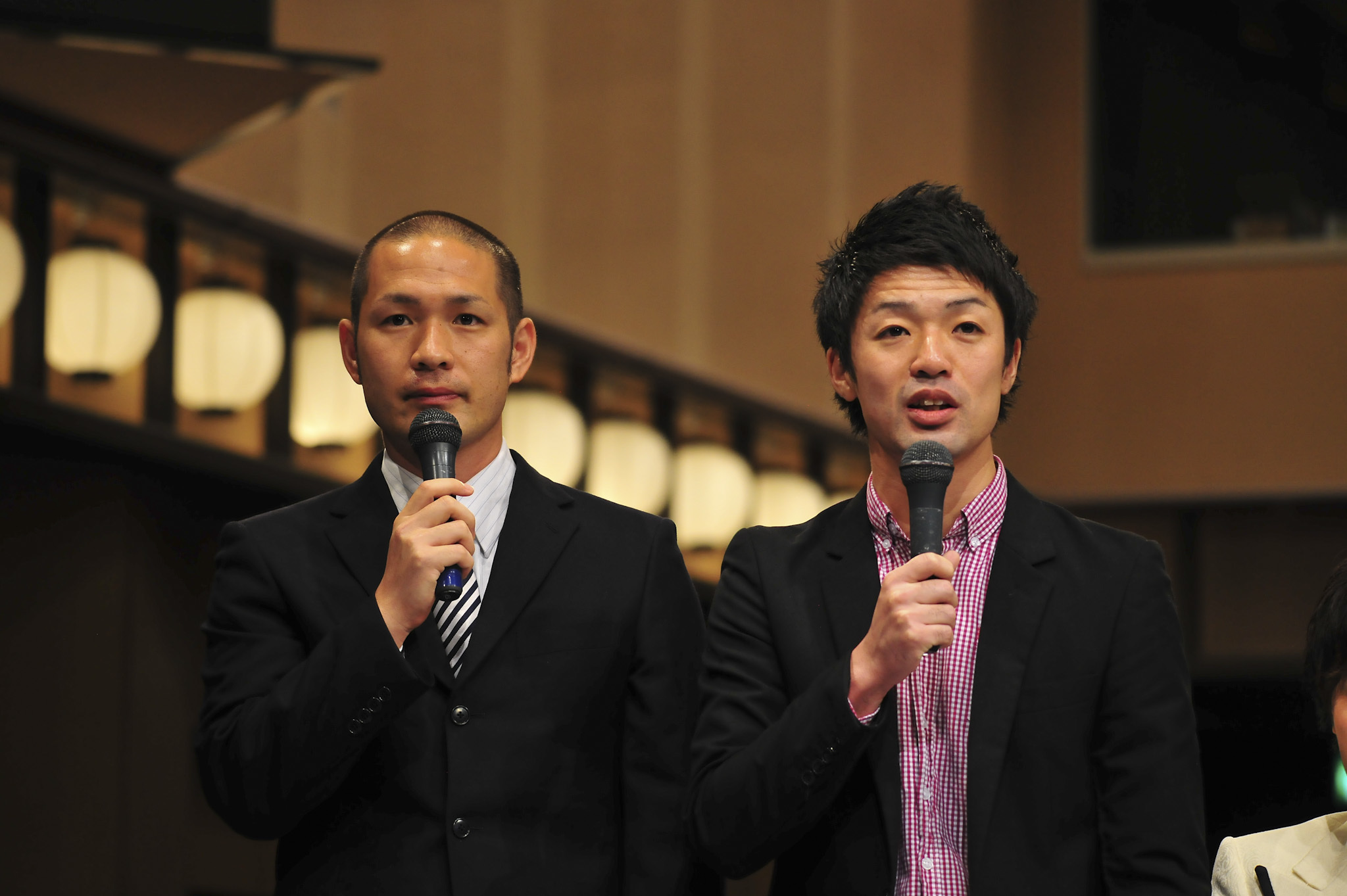 http://news.yoshimoto.co.jp/photos/uncategorized/2014/10/30/0053_1.jpg