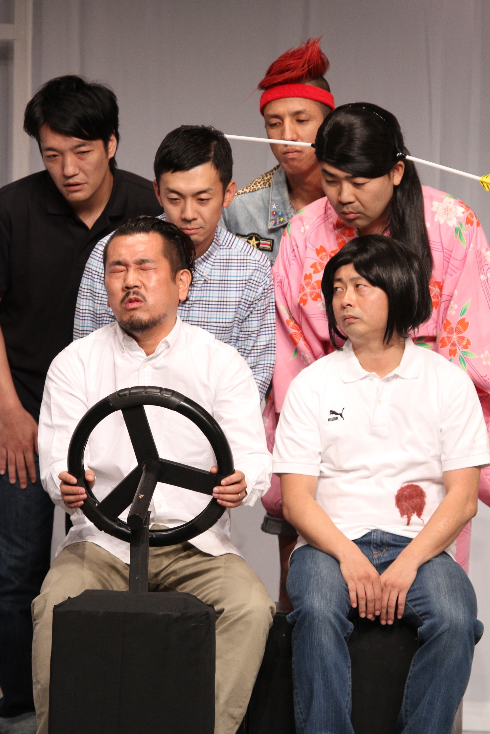 http://news.yoshimoto.co.jp/photos/uncategorized/2014/11/17/2014.11.08%20CONTS%20150.jpg