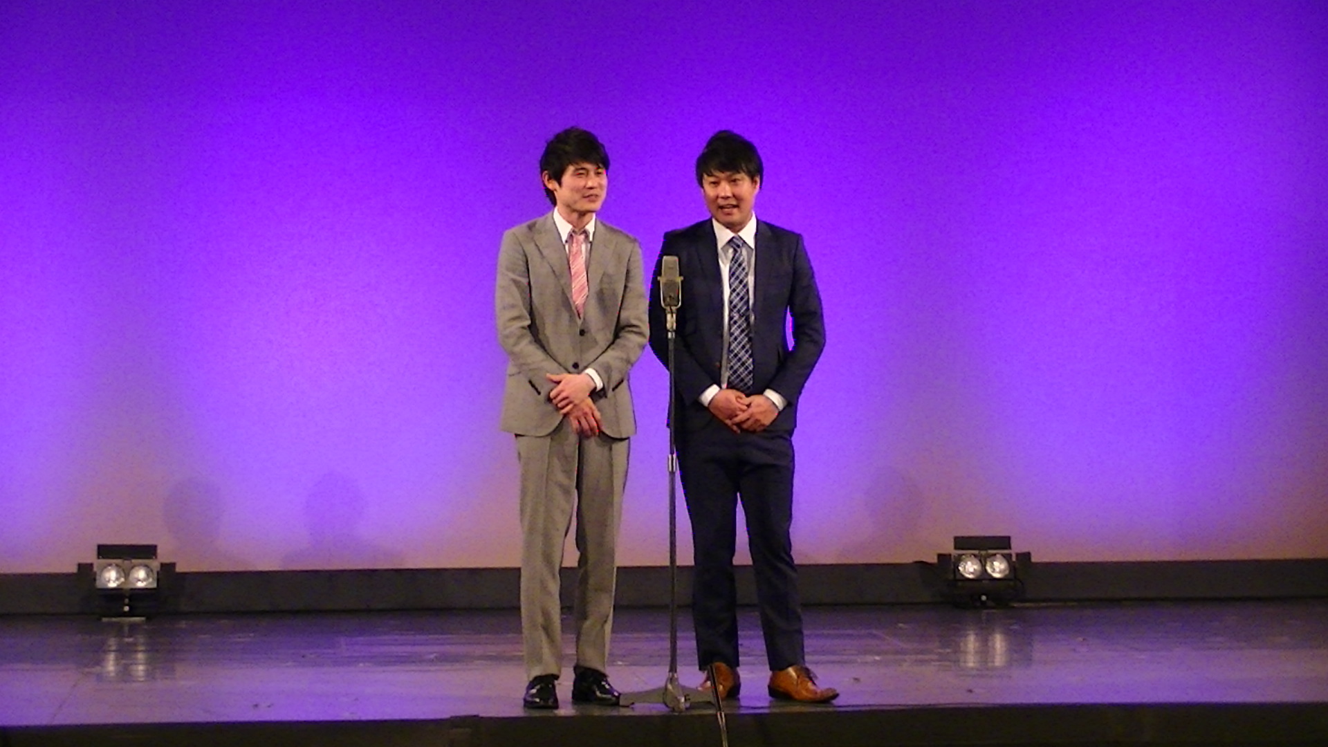 http://news.yoshimoto.co.jp/photos/uncategorized/2015/02/02/20150202144536-b32cc871e1ac4dbbfe64499e19f63b3996c70734.jpg