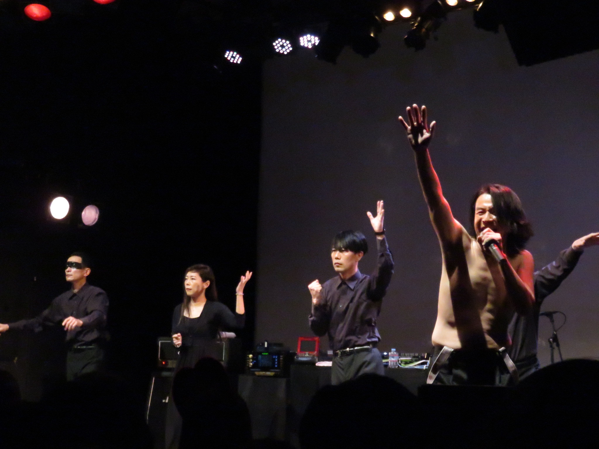 http://news.yoshimoto.co.jp/photos/uncategorized/2015/02/02/20150202174859-206aaf5bce5d9fbf9a55146b608f8163dde859ba.jpg