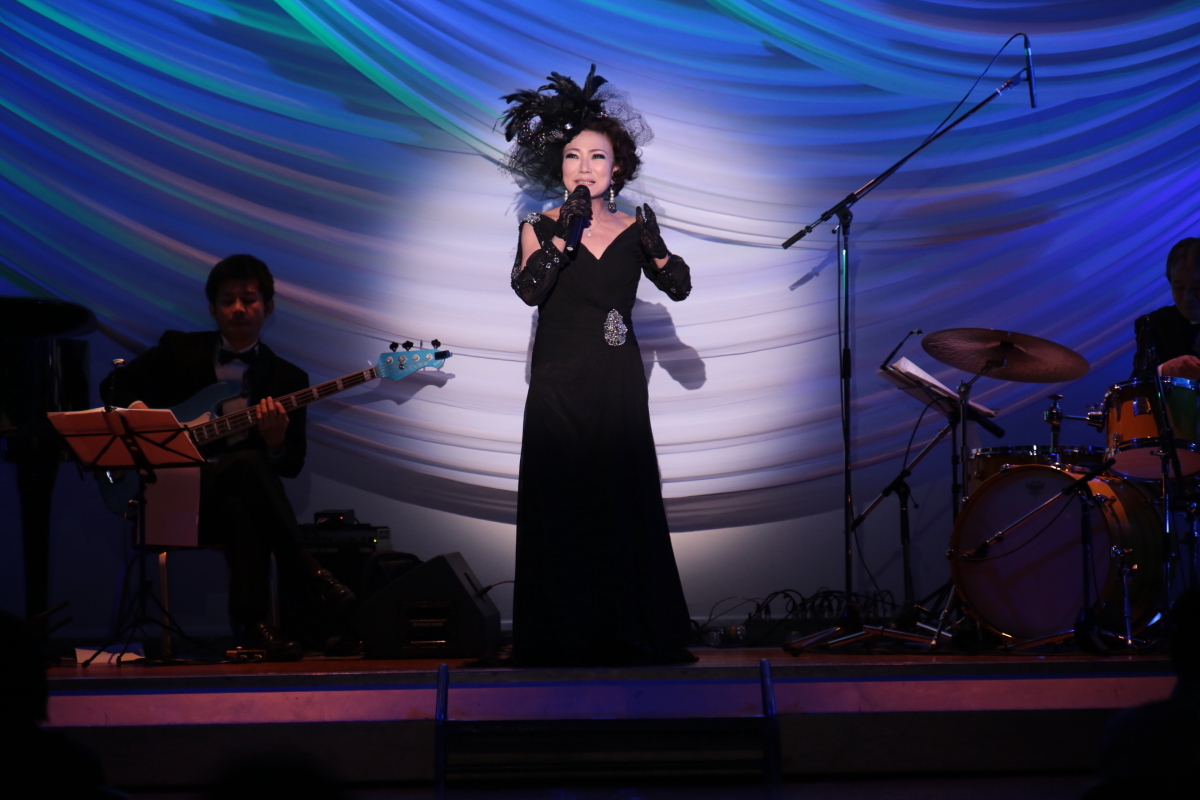 http://news.yoshimoto.co.jp/photos/uncategorized/2015/03/03/20150303203053-21ef200911da0b854faafa54d2a302cbe134250c.jpg