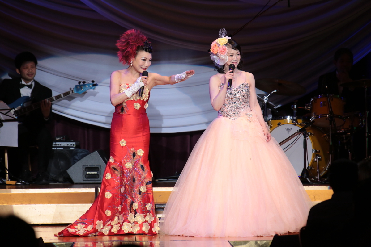 http://news.yoshimoto.co.jp/photos/uncategorized/2015/03/03/20150303203149-1cfdbda319e08d1b45bc8a829e2714ce19ef9a81.jpg
