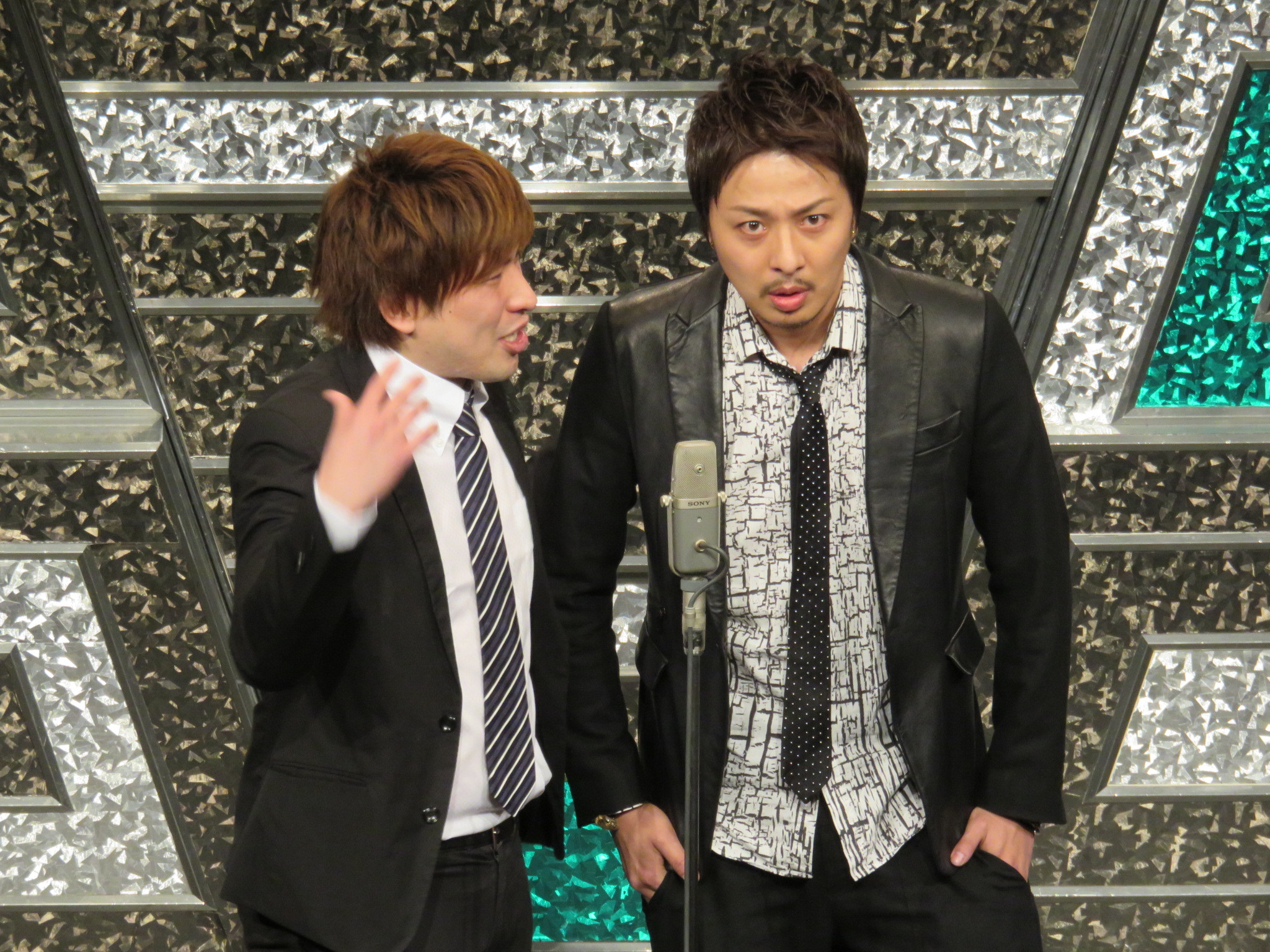 http://news.yoshimoto.co.jp/photos/uncategorized/2015/03/03/20150303215614-111e2b8bc815a2f9320a0d326b99e967b9c072b9.jpg
