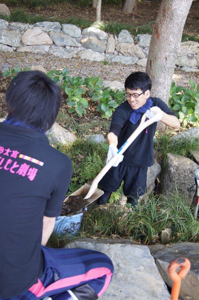 http://news.yoshimoto.co.jp/photos/uncategorized/2015/05/18/20150518142337-f5ec8b5988eac7e6e43a9c642874da5512ca0e53.jpg