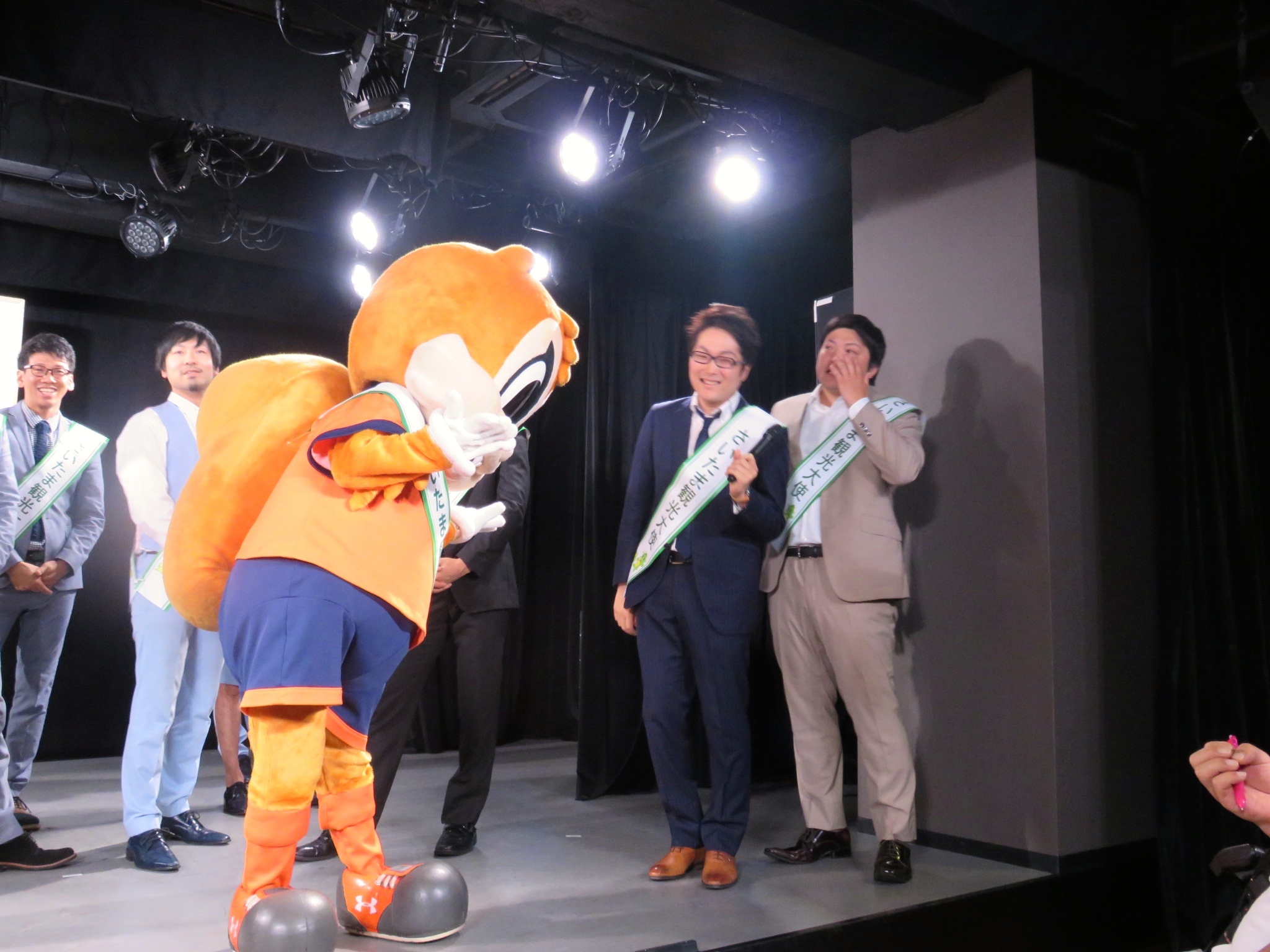 http://news.yoshimoto.co.jp/photos/uncategorized/2015/07/07/20150707181900-4e8e189c0ef001c2ede415719caa5a3be4c4fab4.jpg