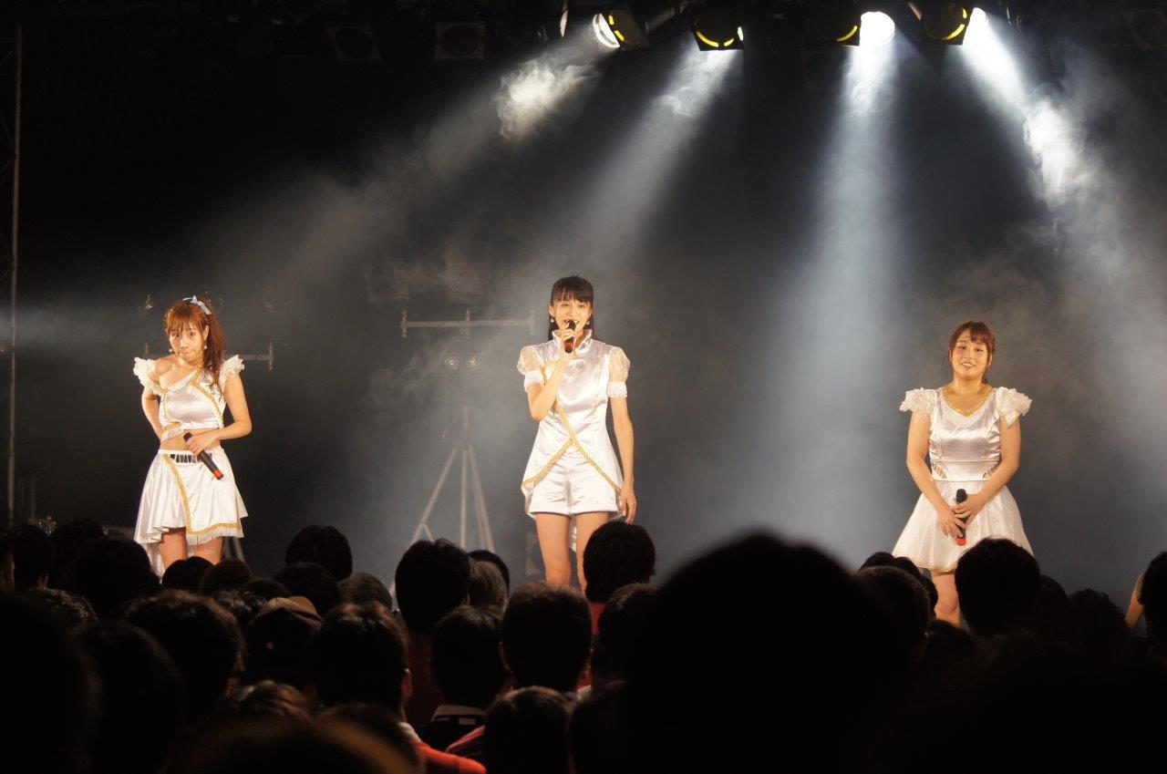 http://news.yoshimoto.co.jp/photos/uncategorized/2015/08/09/20150809234229-a9c3e98dcc6b95776e6587e49444af1e13cdabd9.jpg