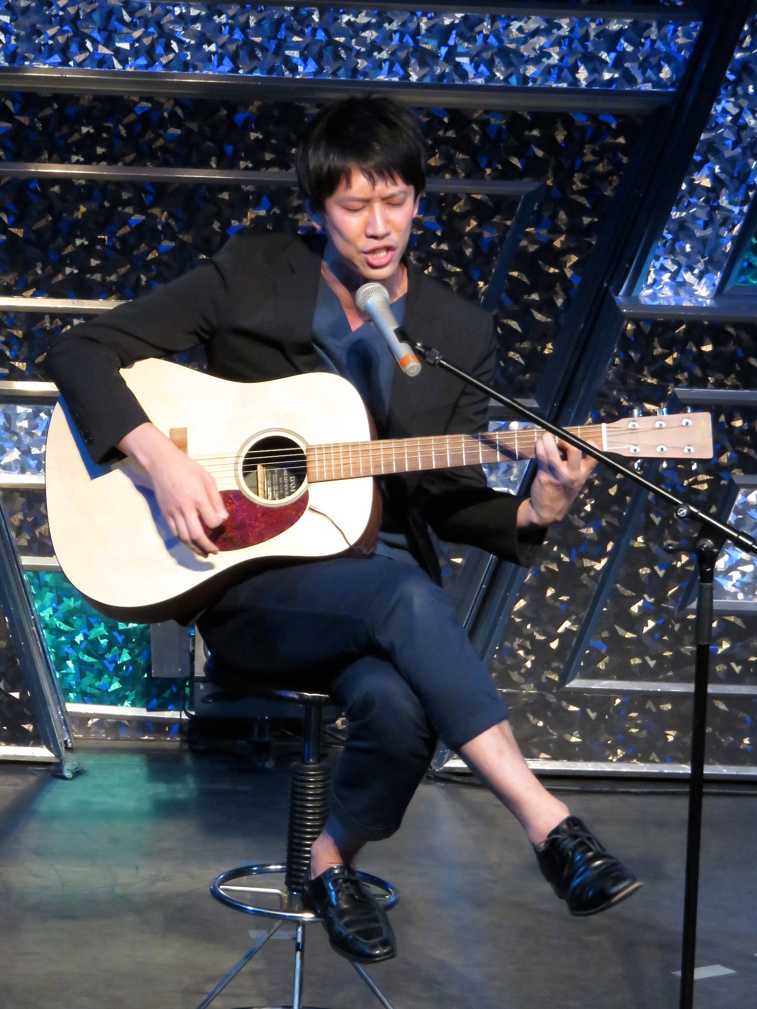 http://news.yoshimoto.co.jp/photos/uncategorized/2015/08/12/20150812134309-c4858fac2dda3f35dfae48686cb3f73ff095a73c.jpg