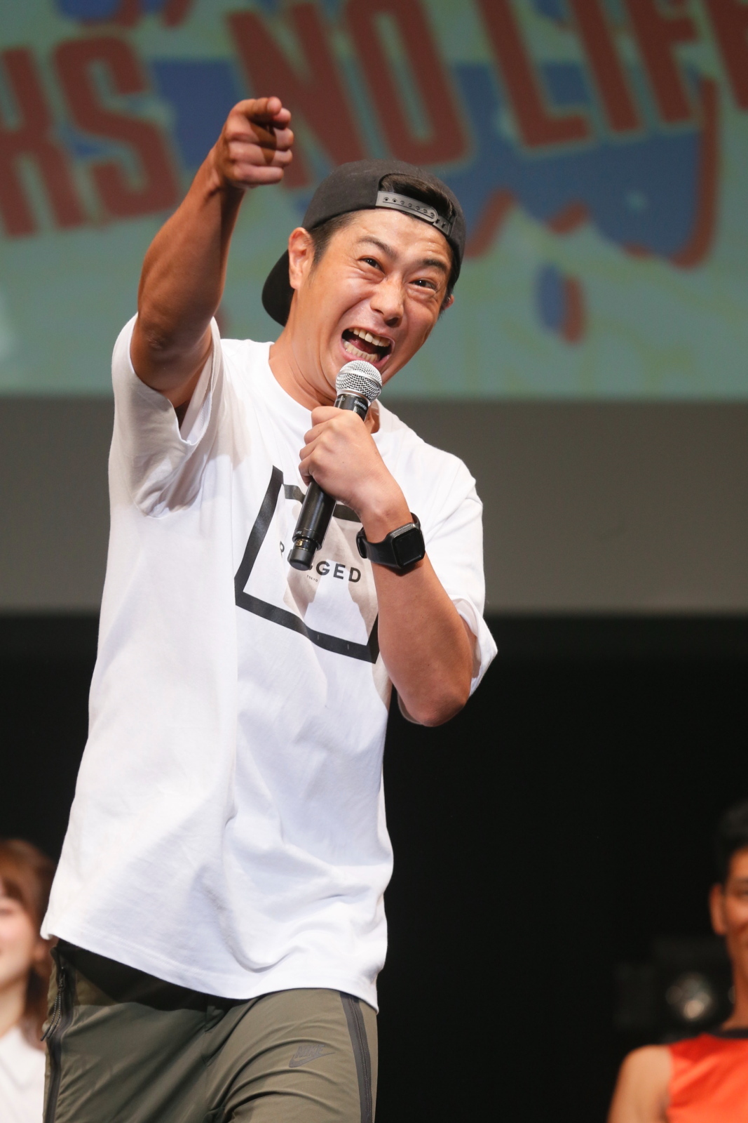 http://news.yoshimoto.co.jp/photos/uncategorized/2015/08/23/20150823150242-f9b0efc5555bf81bbbde1ee3ee2137d9ae902bc7.jpg