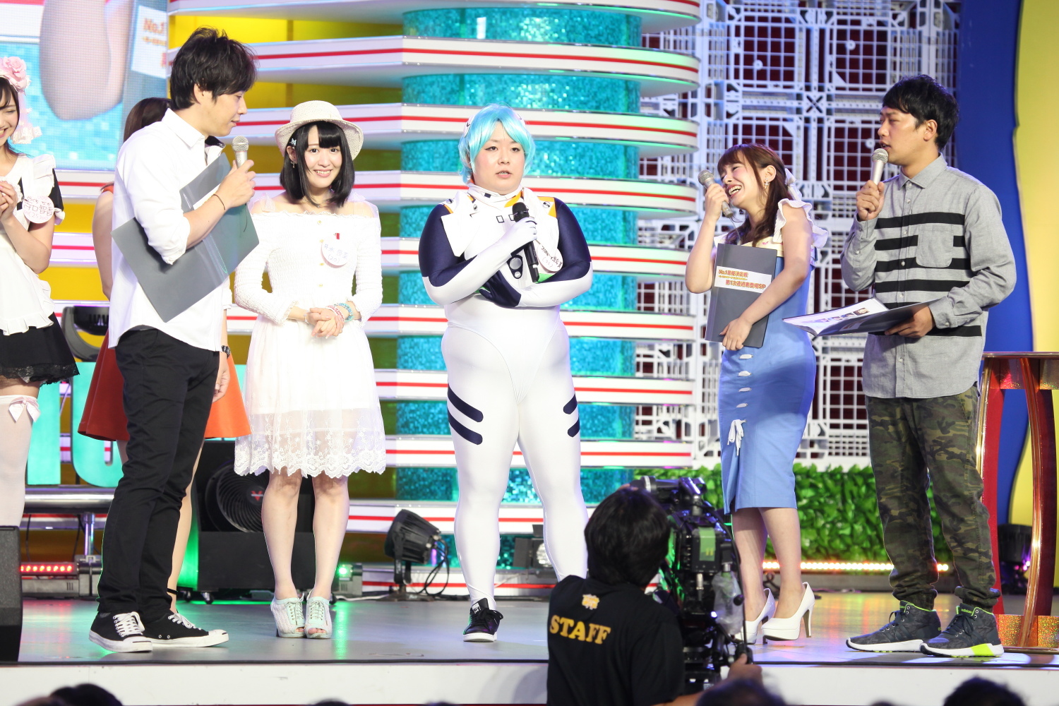 http://news.yoshimoto.co.jp/photos/uncategorized/2015/09/01/20150901002251-d8809e2776fab1a80b559ce1513c40cfd0fc44ee.jpg